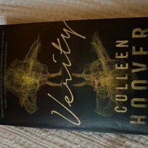 Verity by Colleen Hoover